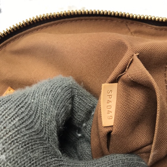 LOUIS VUITTON TIVOLI GM MONOGRAM SP4049 ‼️FINAL SALE‼️ - Picture 14 of 16